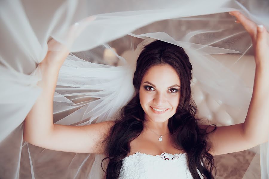 Wedding photographer Oksana Karaush (sand). Photo of 16 November 2015