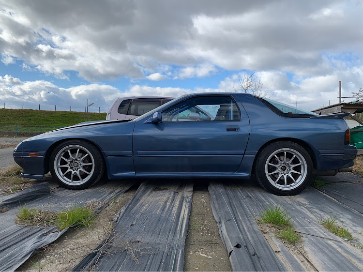 RX-7の車高調・アラゴスタ・オーバーホール・ステッカー・FC3Sに関するカスタム事例の投稿画像1枚目