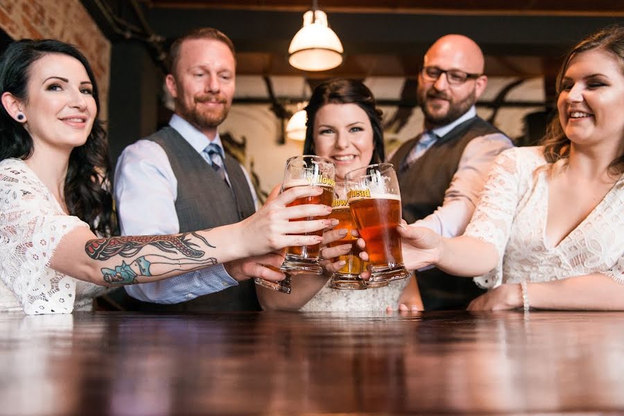 Fotógrafo de bodas Deanna Caroline (deannacphoto). Foto del 25 de abril 2019