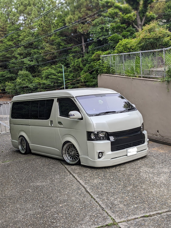 ハイエースバンの200系ハイエース・DIY・ワイド・７月もよろしくお願いいたします・気軽にフォロー&コメントよろしくお願いします🥺に関するカスタム事例の投稿画像2枚目