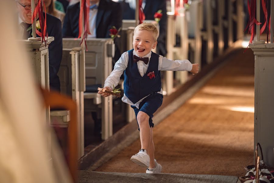 Fotograf ślubny Dimitri Dubinin (dubinin). Zdjęcie z 9 listopada 2021