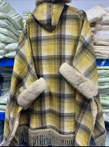 Title 2, Maillard Plaid, Brushed Thickened Winter Shawl