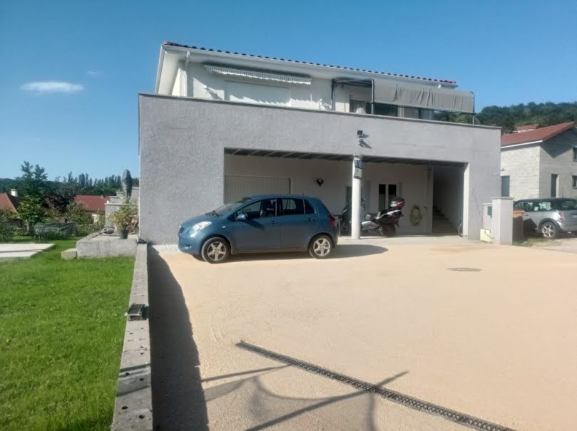 Vente appartement 6 pièces 156 m² à Montceau (38300), 349 900 €