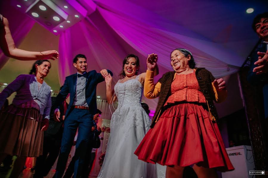 Fotógrafo de bodas Daniel Meneses Davalos (estudiod). Foto del 11 de mayo 2019