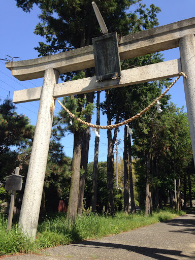 志都呂 八幡宮 鳥居