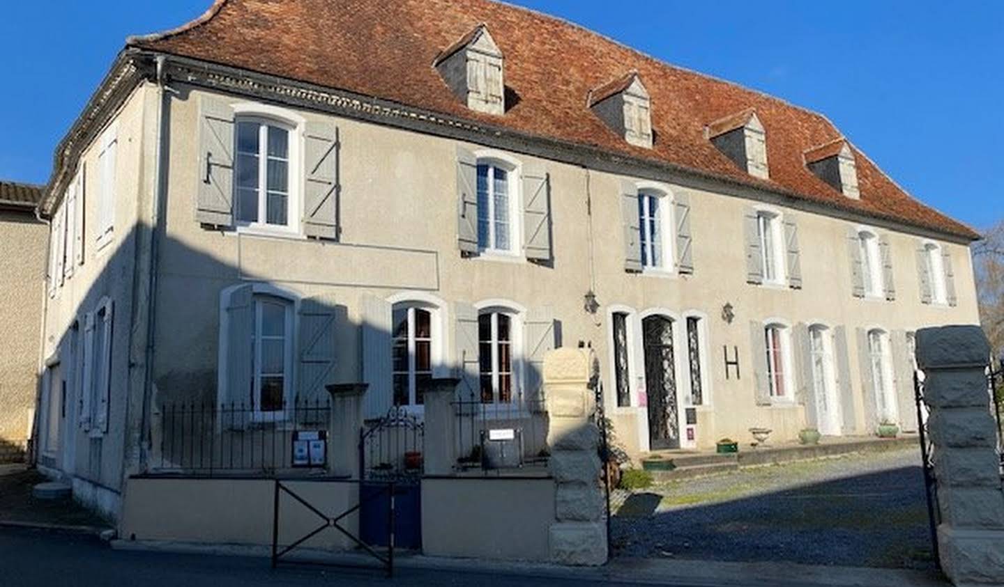 House with terrace Arzacq-Arraziguet