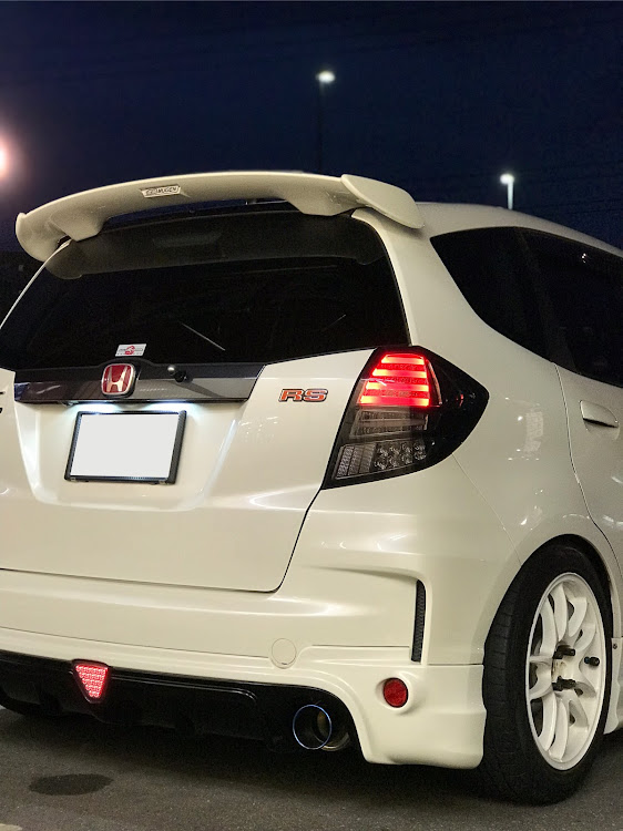フィットのエムズガレージ・ドライブ・J'sレーシング・iPhoneのポートレート機能で撮影に関するカスタム事例の投稿画像1枚目
