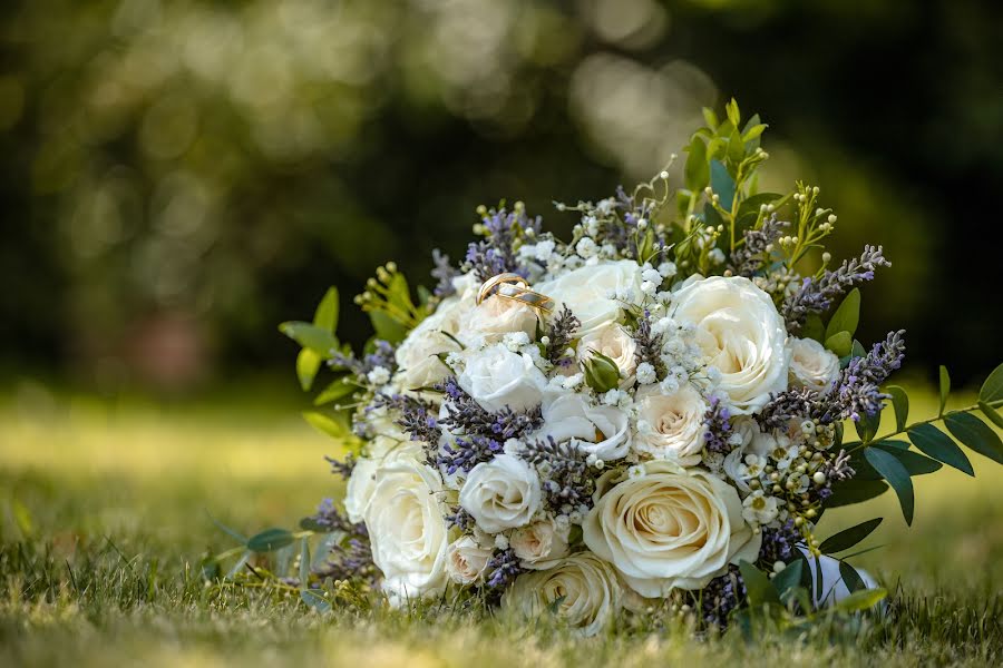 Fotografo di matrimoni Komjáthi Róbert (komjathirobert). Foto del 3 agosto 2021