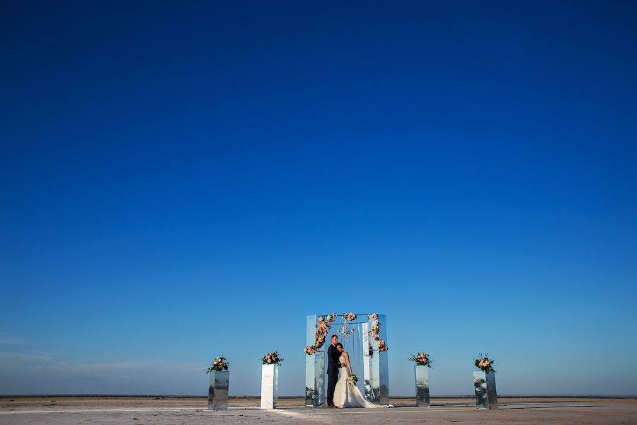 Fotógrafo de casamento Dmitriy Reshetnikov (yahoo13). Foto de 5 de julho 2016