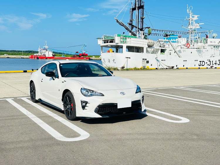 86のTOMOEYESさんが投稿したカスタム事例の投稿画像1枚目