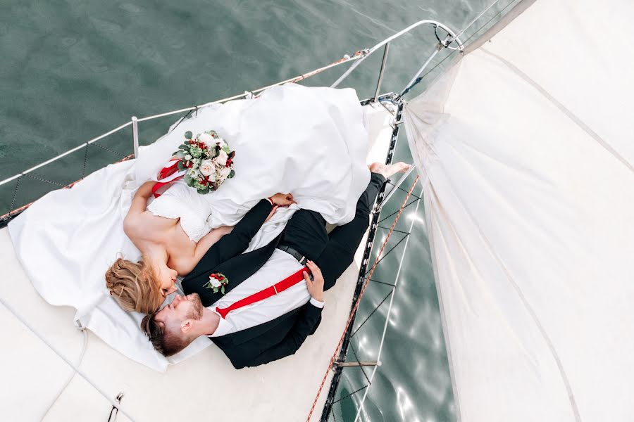 Fotógrafo de casamento Veronika Paukshtelo (paukshtelophoto). Foto de 10 de fevereiro 2018