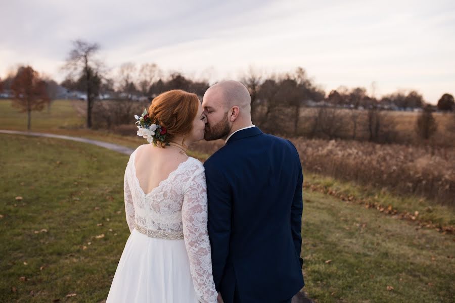 Fotograf ślubny Chelsey Logan (chelseylogan). Zdjęcie z 30 grudnia 2019