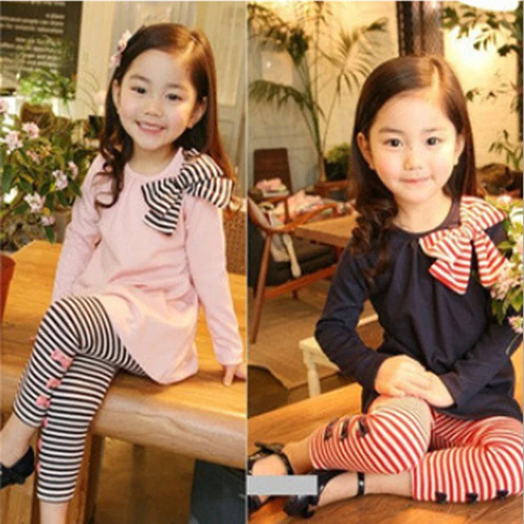 Meisjes gestreepte strik ronde hals T-shirt legging kinderpak – Comfortabele en modieuze outfit voor kleine meisjes