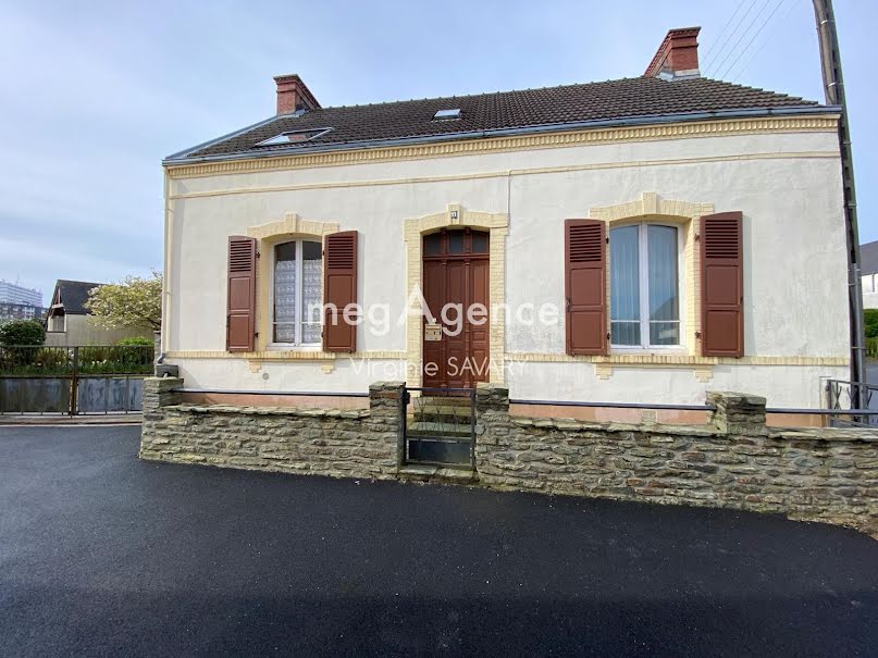 Vente maison 5 pièces 104 m² à Cherbourg-Octeville (50100), 185 500 €