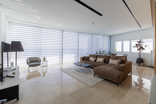 Appartement avec terrasse et piscine 3