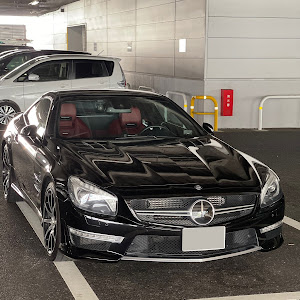 SL SL63