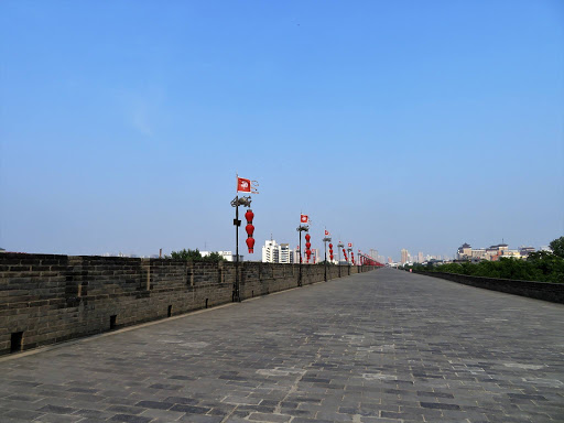 Xi'an City wall bike ride China 2016