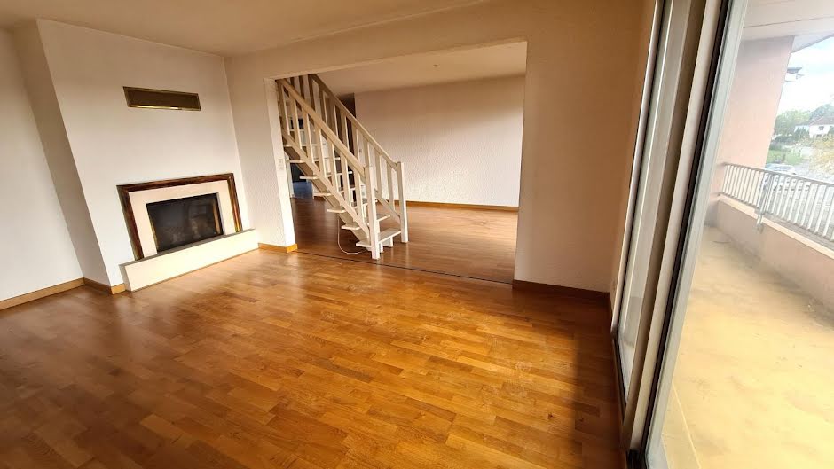 Vente appartement 5 pièces 124.42 m² à Replonges (01750), 174 000 €