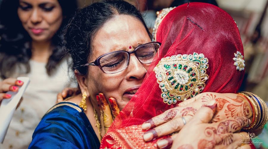 Fotografo di matrimoni Rishav Chakraborty (piixonova). Foto del 9 dicembre 2020