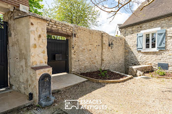 maison à Jouy-Mauvoisin (78)