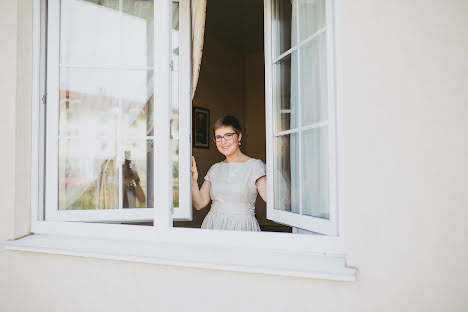 Wedding photographer Yuliya Tarasova (yuliatarassi1111). Photo of 25 November 2015