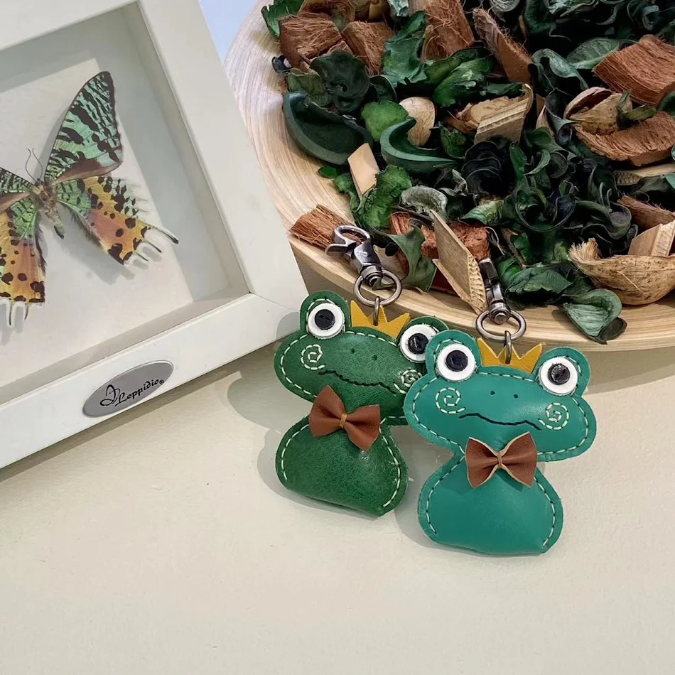Deri Little Frog El Yapımı Moda Takı Paketi, Her Tarza Uyumlu, Kolye Dahil, Şık ve Çok Yönlü.