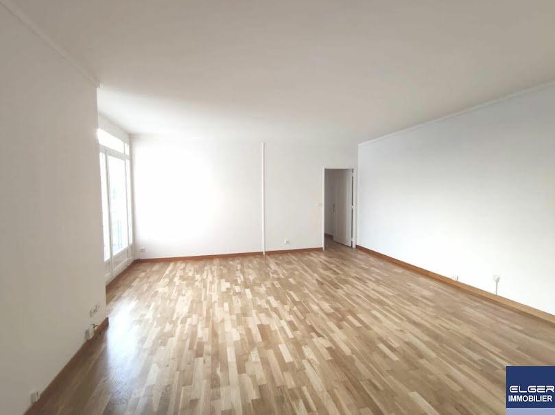 Vente appartement 4 pièces 85.12 m² à Paris 15ème (75015), 735 000 €