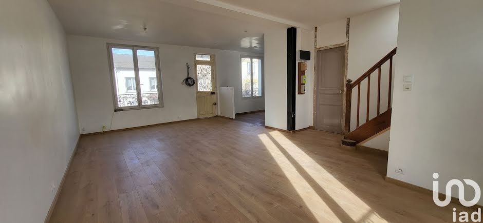 Vente maison 5 pièces 100 m² à Noisy-le-Grand (93160), 619 000 €