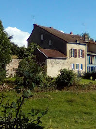 maison à La Clayette (71)