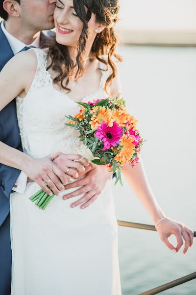 Wedding photographer Toñi Olalla (toniolalla). Photo of 27 September 2019