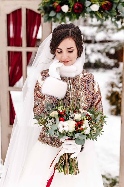 婚禮攝影師Tonya Dokuchaeva（antoninadok）。2018 10月29日的照片