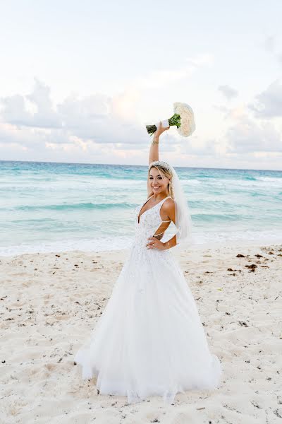 Fotógrafo de bodas Roberto Andrade Y Ximena Zilli (robymenaphoto). Foto del 8 de marzo