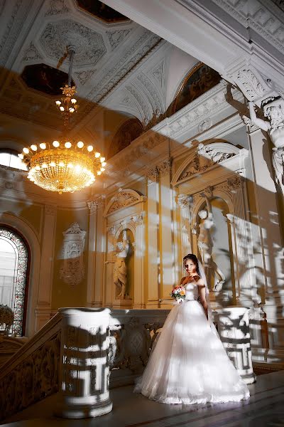 Fotógrafo de casamento Vladimir Shishov (vladimirshishov). Foto de 11 de agosto 2019