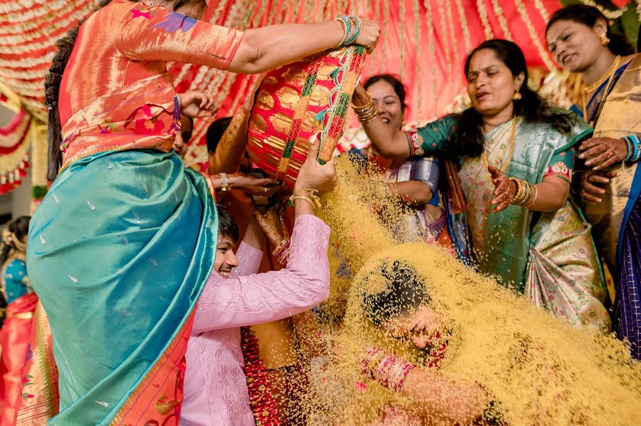 Fotógrafo de casamento Shanthan Reddy (shanthanreddy). Foto de 31 de agosto 2023