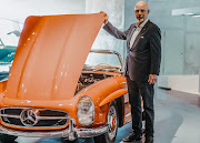 The Mercedes-Benz 300 SL Roadster is one of the dream cars featured in the virtual tours.