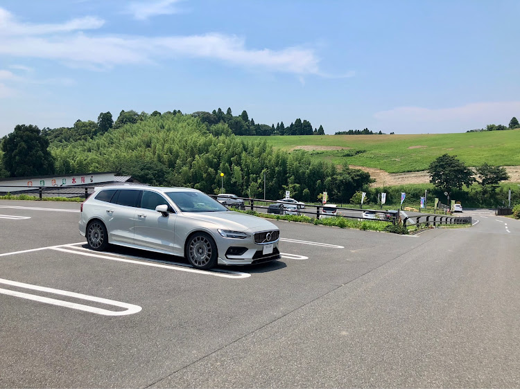 V60のVST・アイバッハ・OZ・ポールスター・ガレージに関するカスタム事例の投稿画像2枚目