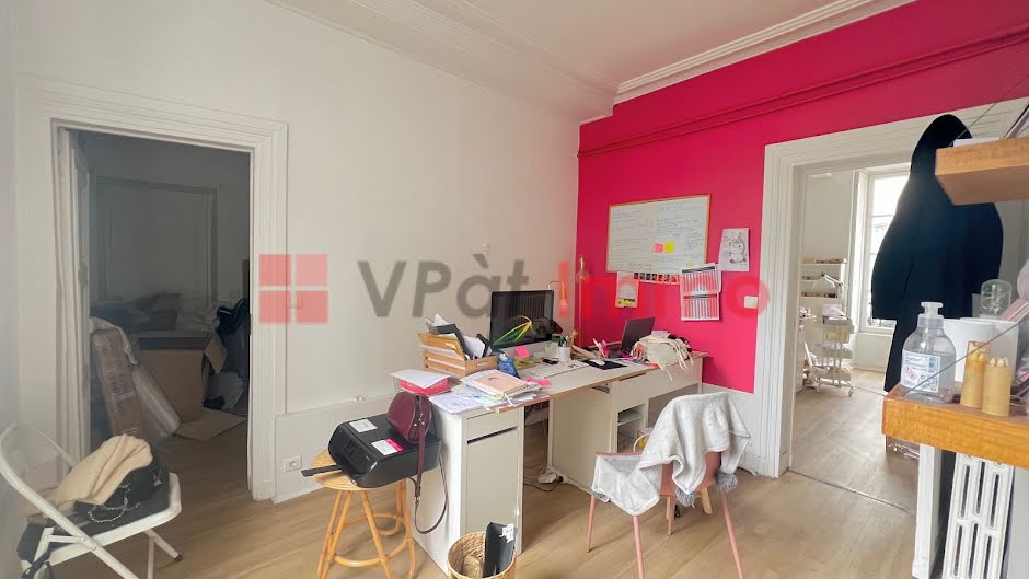 Location  locaux professionnels 5 pièces 85 m² à Versailles (78000), 2 680 €