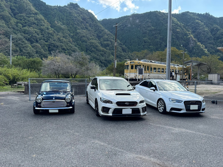 A3 セダンのさむくなってきた・トラブル発生・バッテリーご臨終・ツーリング日和・秋になりましたねぇに関するカスタム事例の投稿画像2枚目