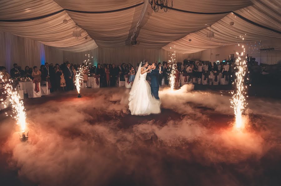 Fotógrafo de casamento Nicolae Ivanciu (ivanciu). Foto de 5 de julho 2019