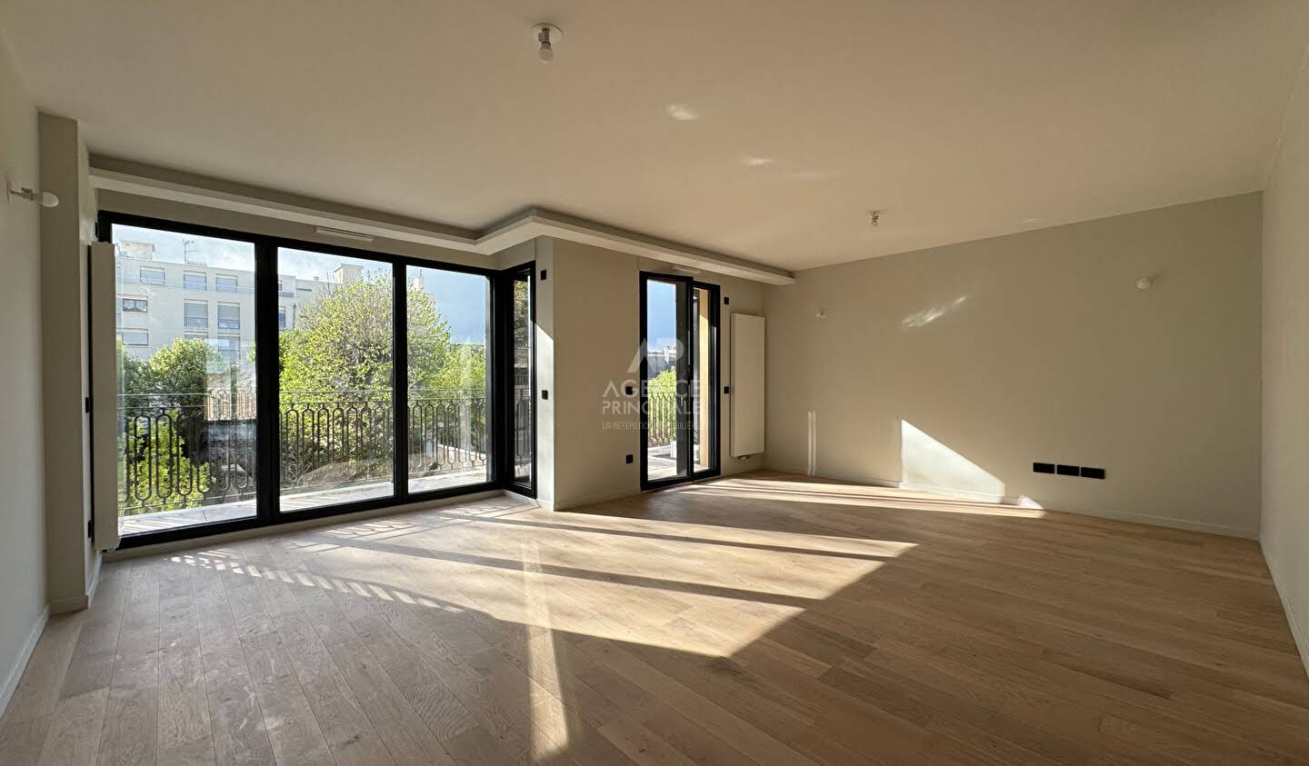 Apartment with terrace Versailles