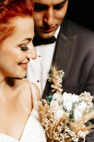 Fotógrafo de casamento Ahmet Kanmaz (ahmetkanmaz). Foto de 8 de fevereiro 2021