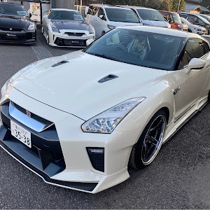 NISSAN GT-R R35