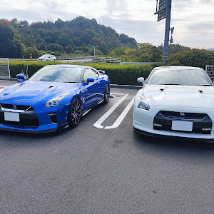 NISSAN GT-R R35