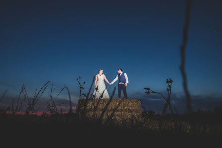 Fotografo di matrimoni Clare Kentish (clarekentish). Foto del 12 maggio 2021