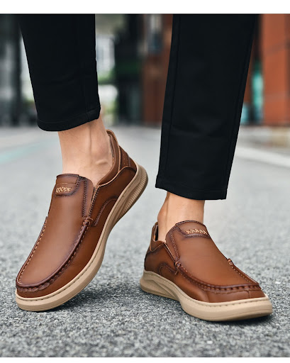Title 17, First Layer Cowhide Leisure Gommino Shoes, expe...