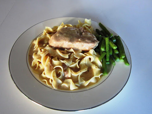 Yum, Crockpot Ranch Pork Chops