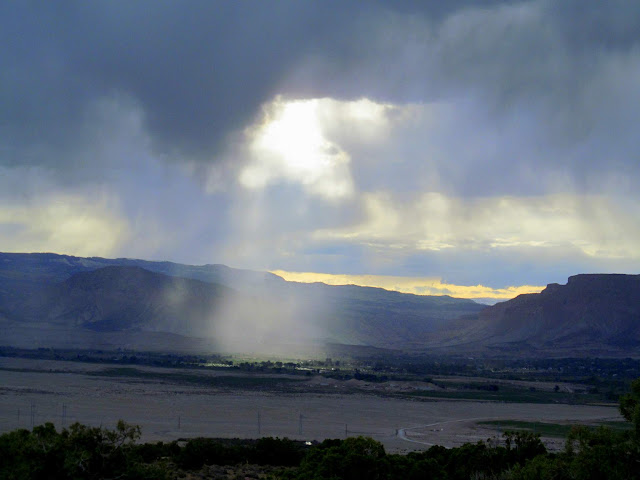 Spotlight and rain over Ferron