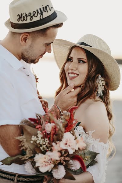 Fotografo di matrimoni Mustafa Kartal (mustafakartal). Foto del 20 settembre 2020