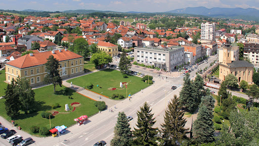 Dan žalosti u Gornjem Milanovcu zbog pogibije dvojice mladića u saobraćajnoj nesreći