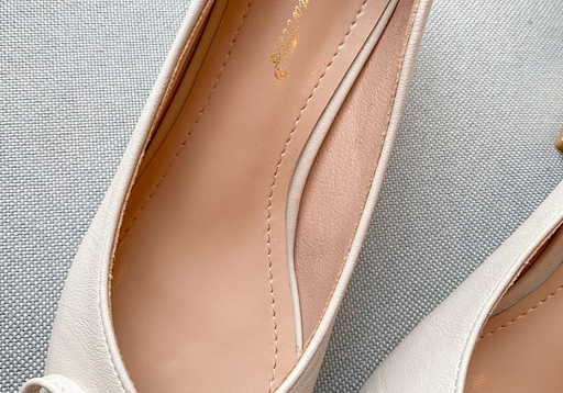 Title 2, Womens Thick Heel Pumps Soft Leather Shoes. Co...